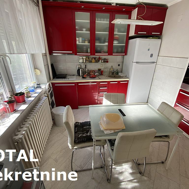 Stan Prodaja Novi Sad  60 m2