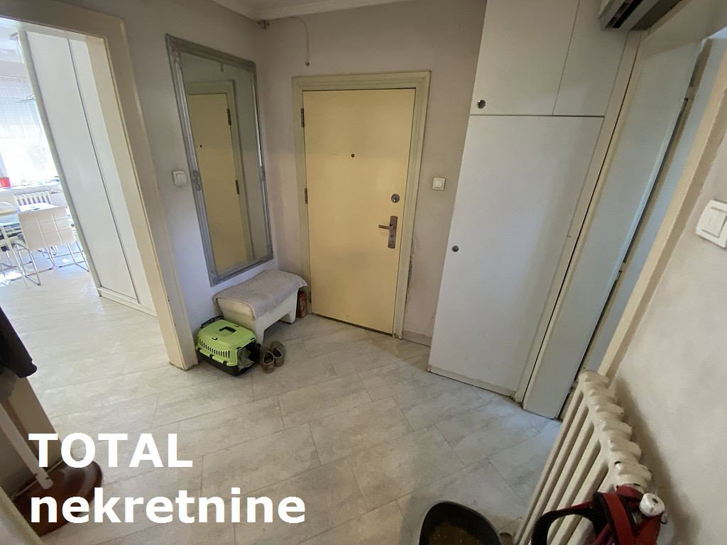 Stan Prodaja Novi Sad  60 m2