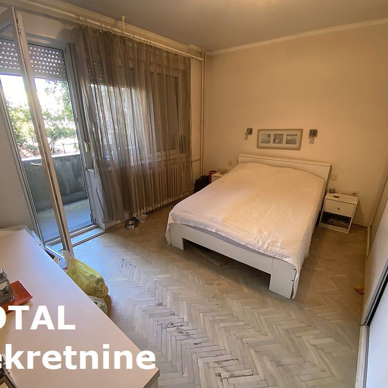 Stan Prodaja Novi Sad  60 m2