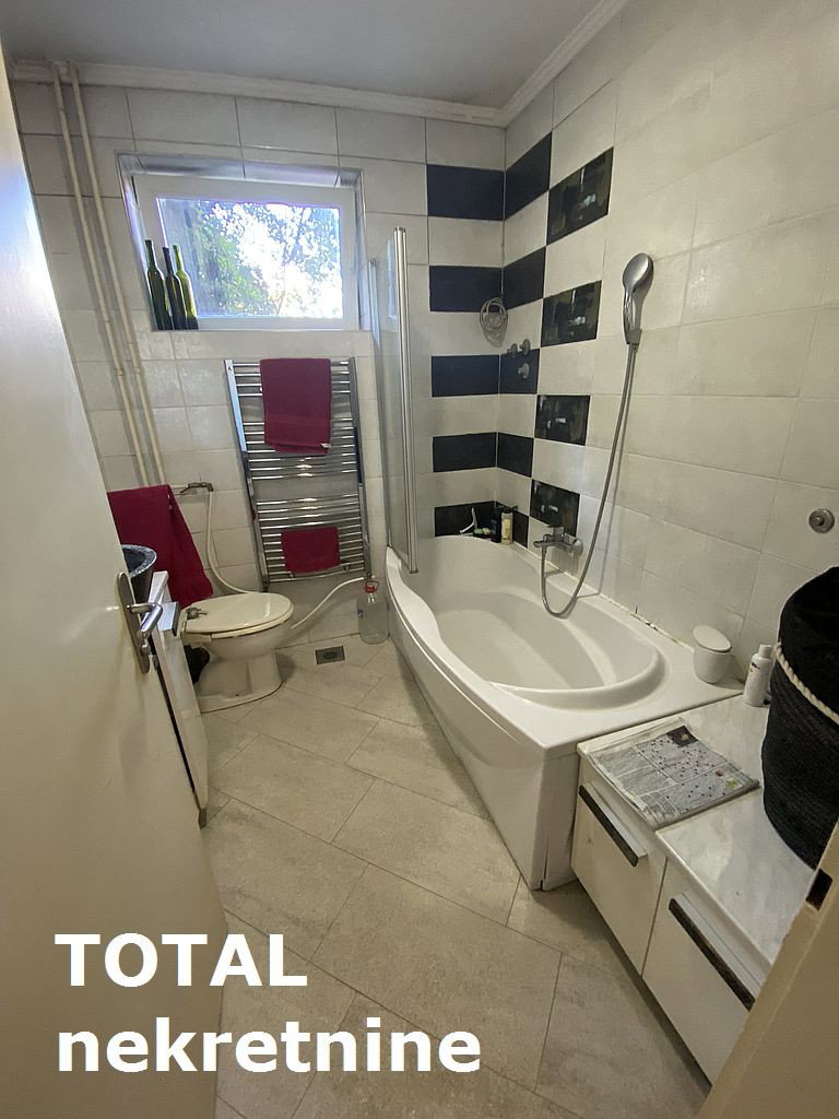 Stan Prodaja Novi Sad  60 m2
