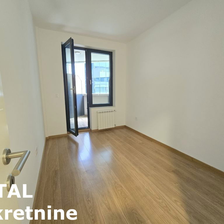 Stan Prodaja Novi Sad  50 m2