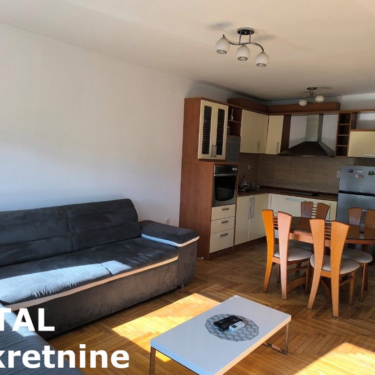 Stan Prodaja Novi Sad  50 m2