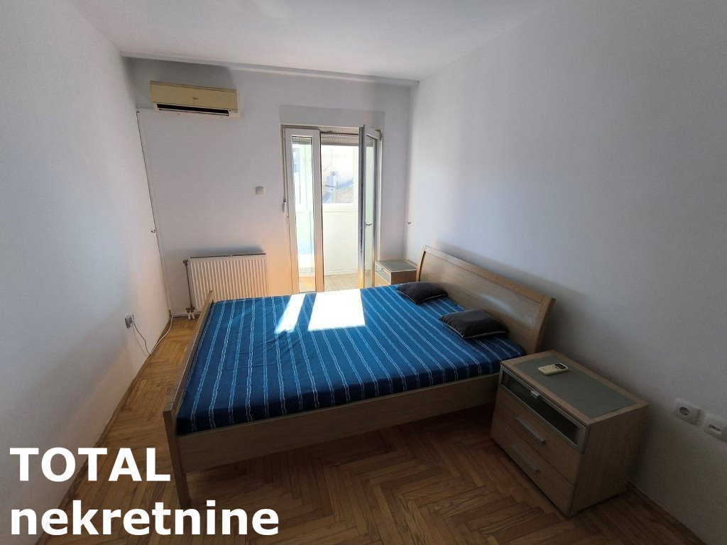 Stan Prodaja Novi Sad  50 m2