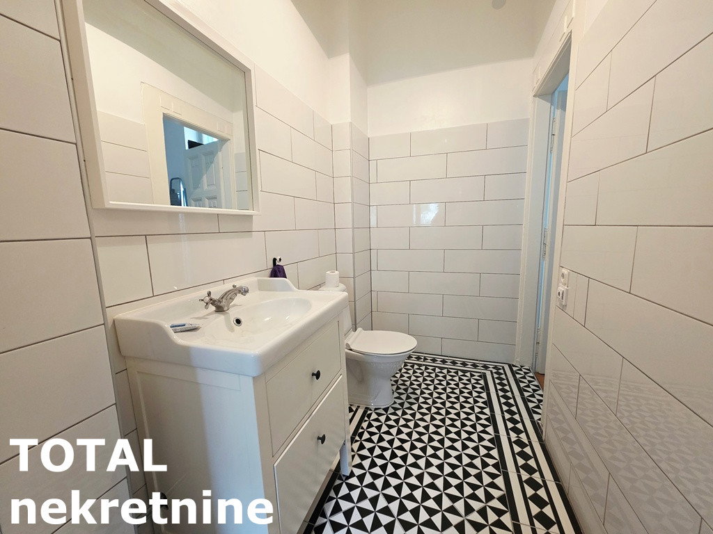 stanovi-2-re-centar-1102822-5hhia Stan Prodaja Novi Sad 44 m2