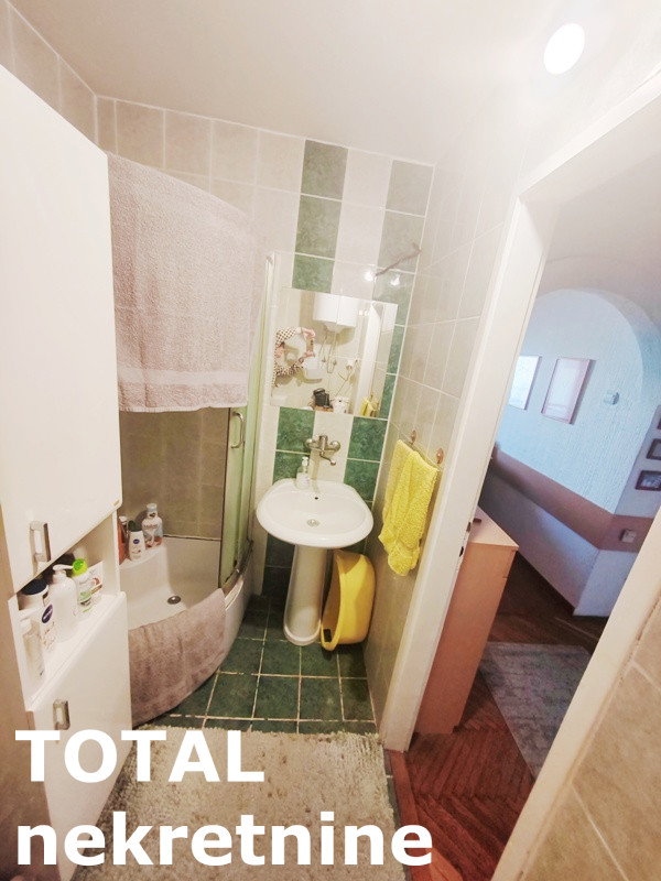 stanovi-2-re-detelinara-1060906-gl8ai Dvosoban stan na prodaju, Detelinara, Novi Sad, 46m², 150.000 €