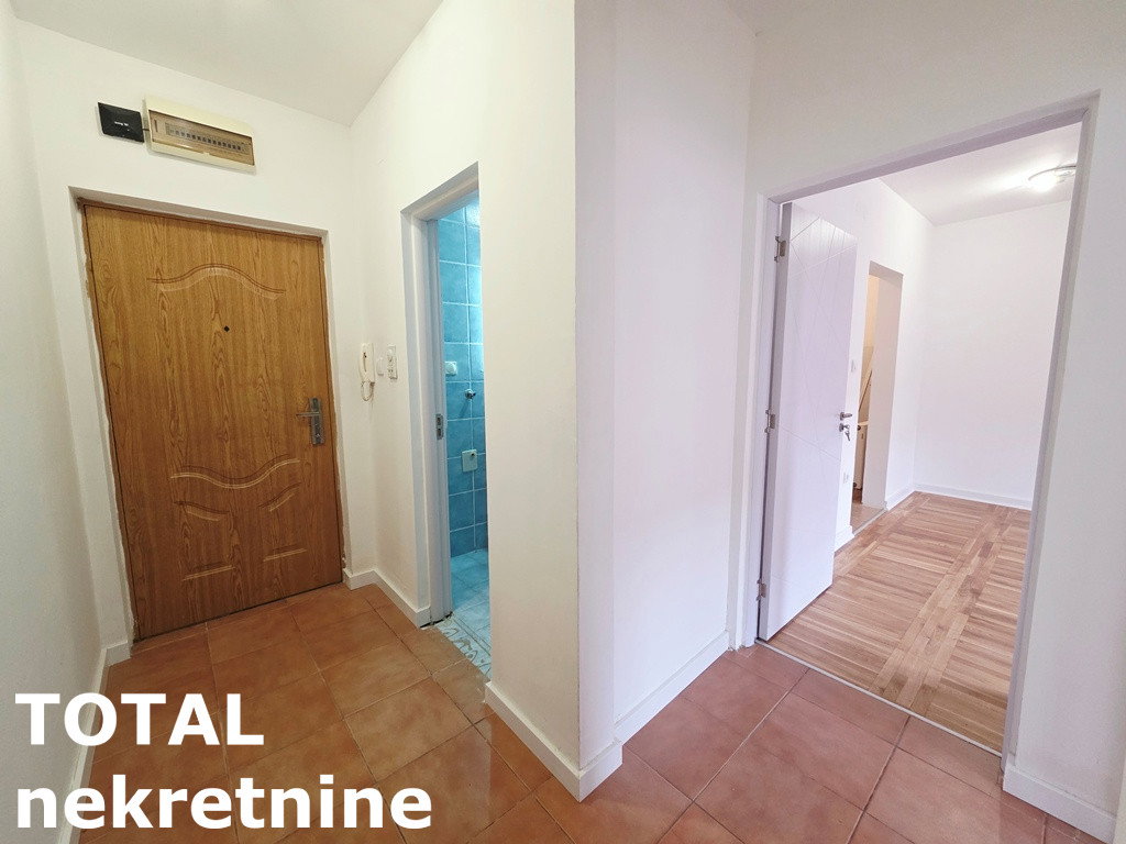 Dvosoban stan na prodaju, Nova Detelinara, Novi Sad, 37m², 116.000 €
