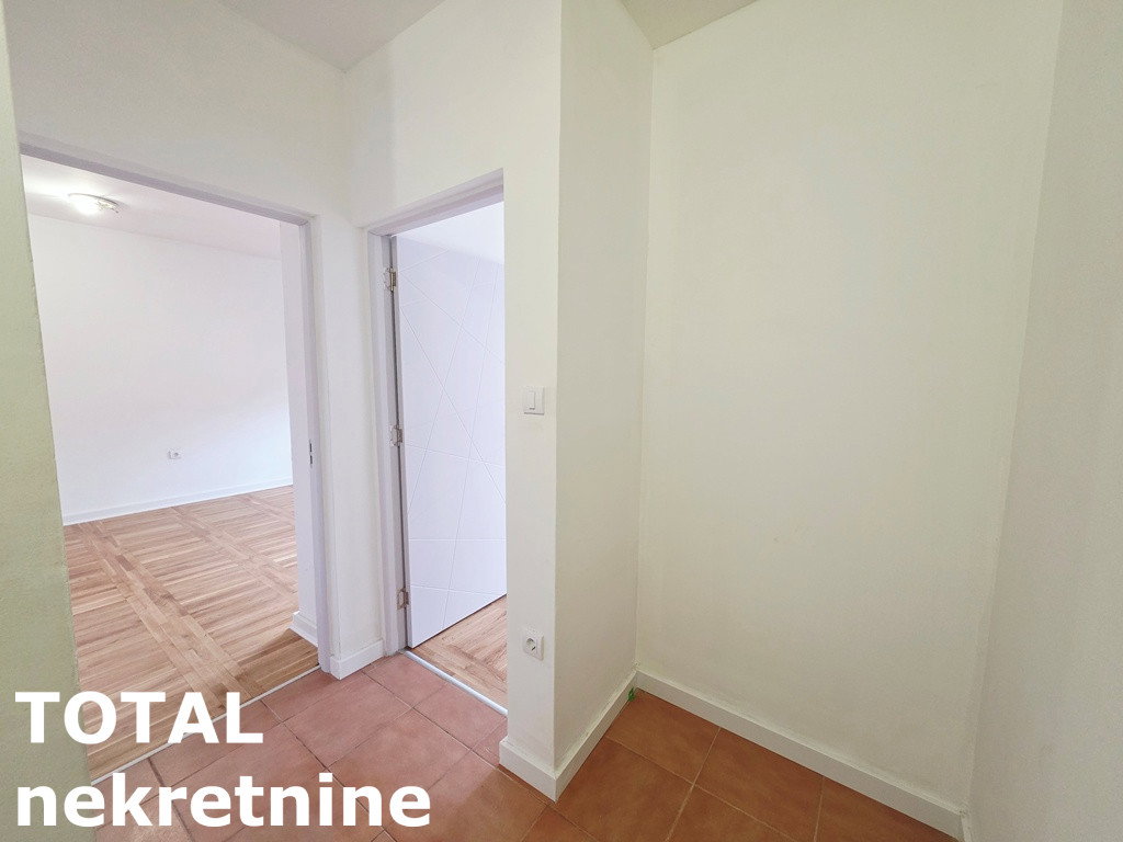 Stan Prodaja Novi Sad Nova Detelinara 37 m2