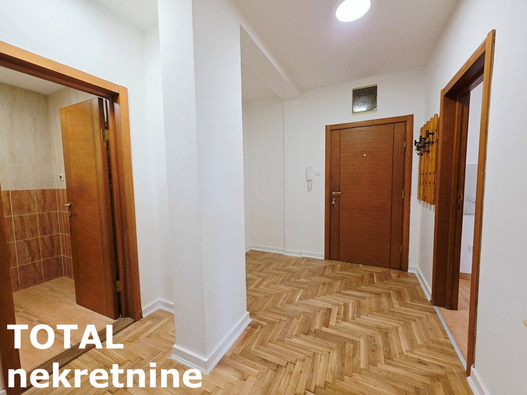 Dvosoban stan na prodaju, Nova Detelinara, Novi Sad, 45m², 129.000 €