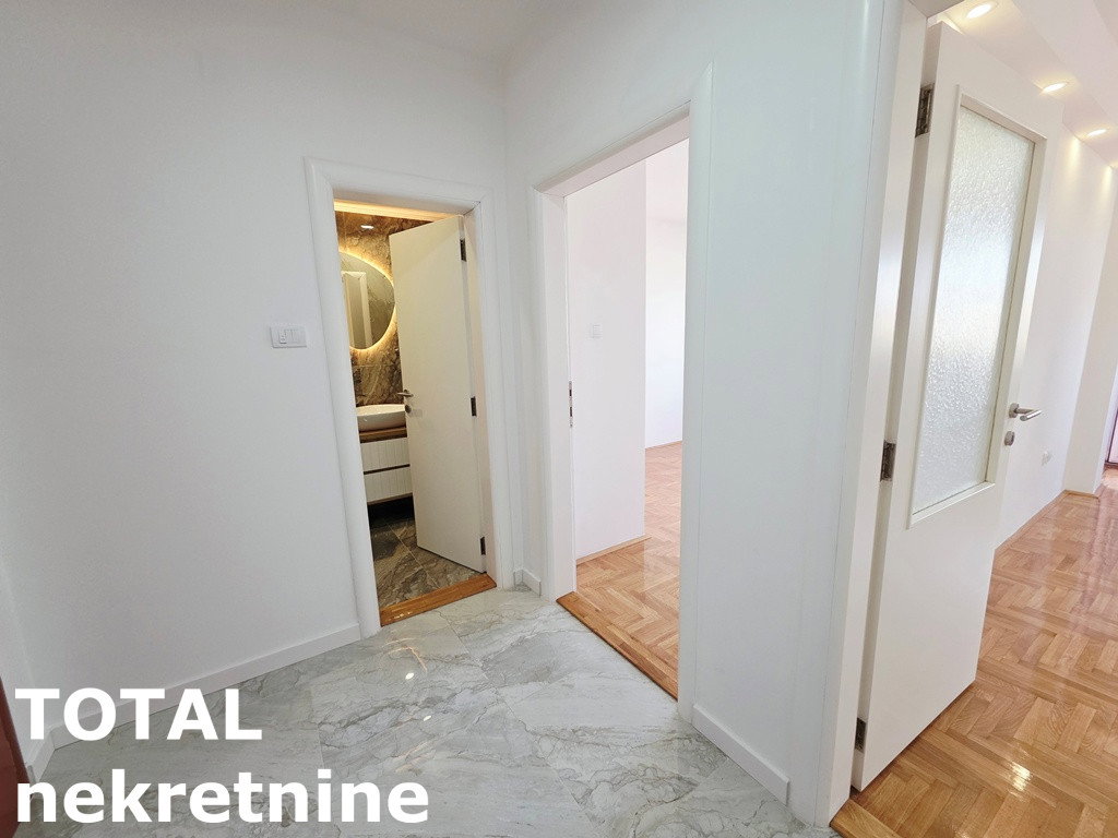 Dvosoban stan na prodaju, Nova Detelinara, Novi Sad, 45m², 144.000 €