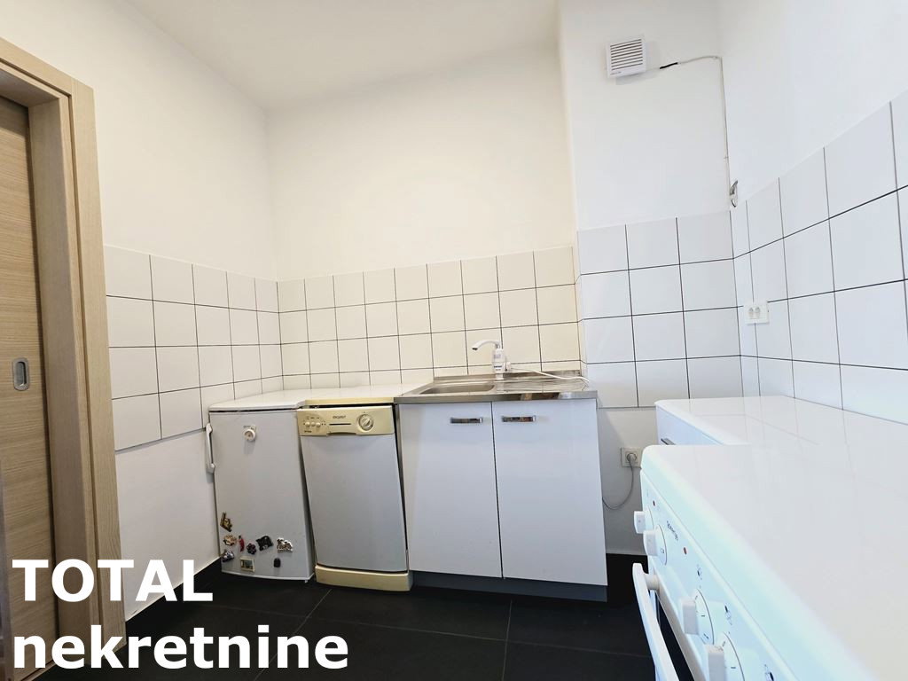 Stan Prodaja Novi Sad  66 m2