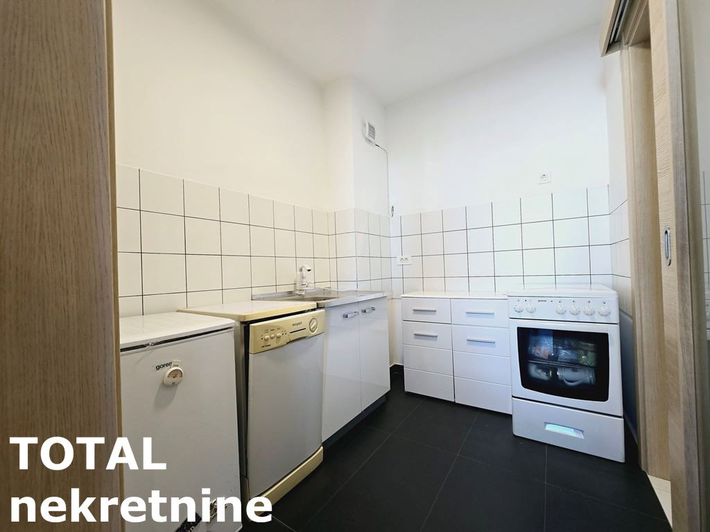 Stan Prodaja Novi Sad  66 m2