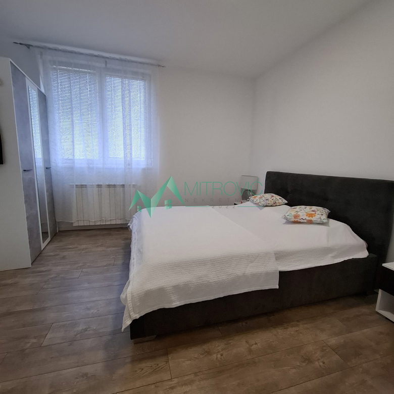 Stan Prodaja Novi Sad  57 m2