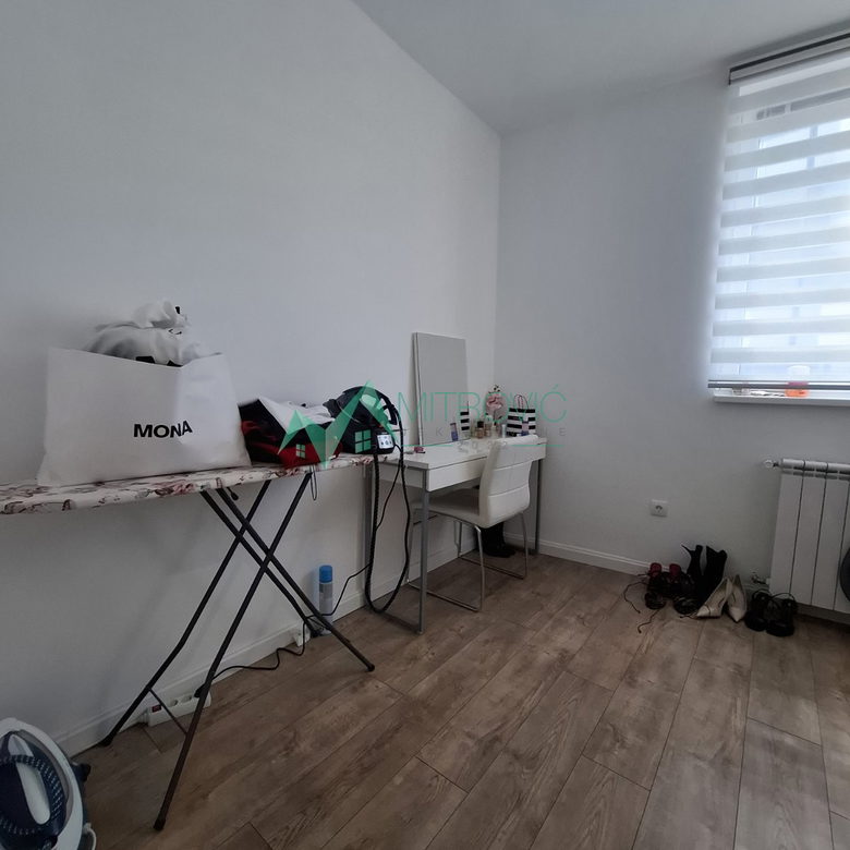 Dvosoban stan na prodaju, Sajmište, Novi Sad, 57m², 187.870 €