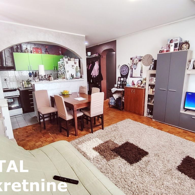 Stan Prodaja Novi Sad  49 m2