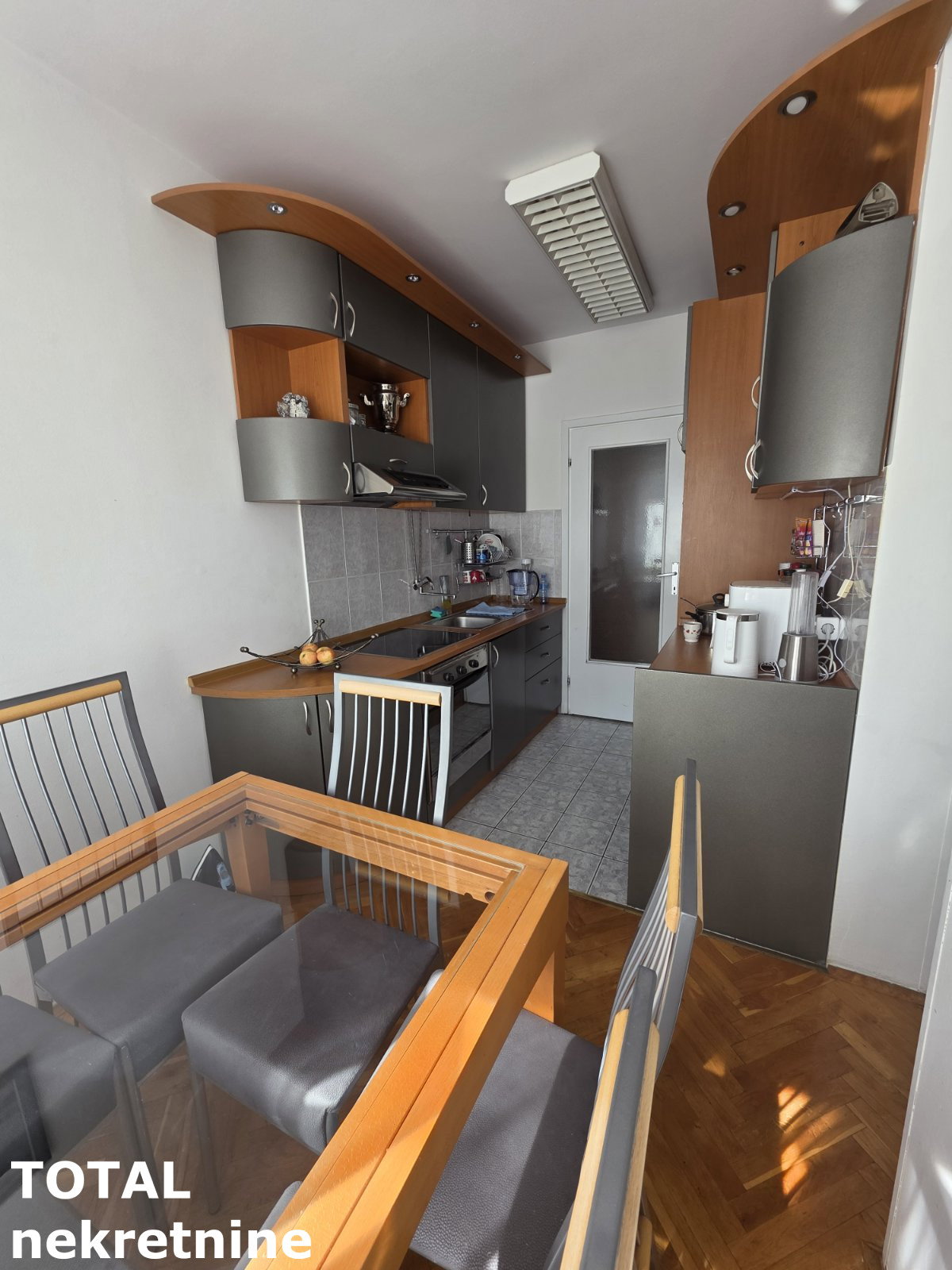 Stan Prodaja Novi Sad  49 m2