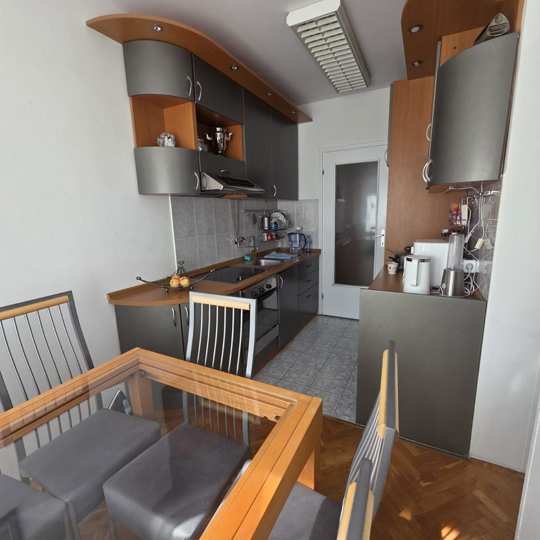 Stan Prodaja Novi Sad  49 m2