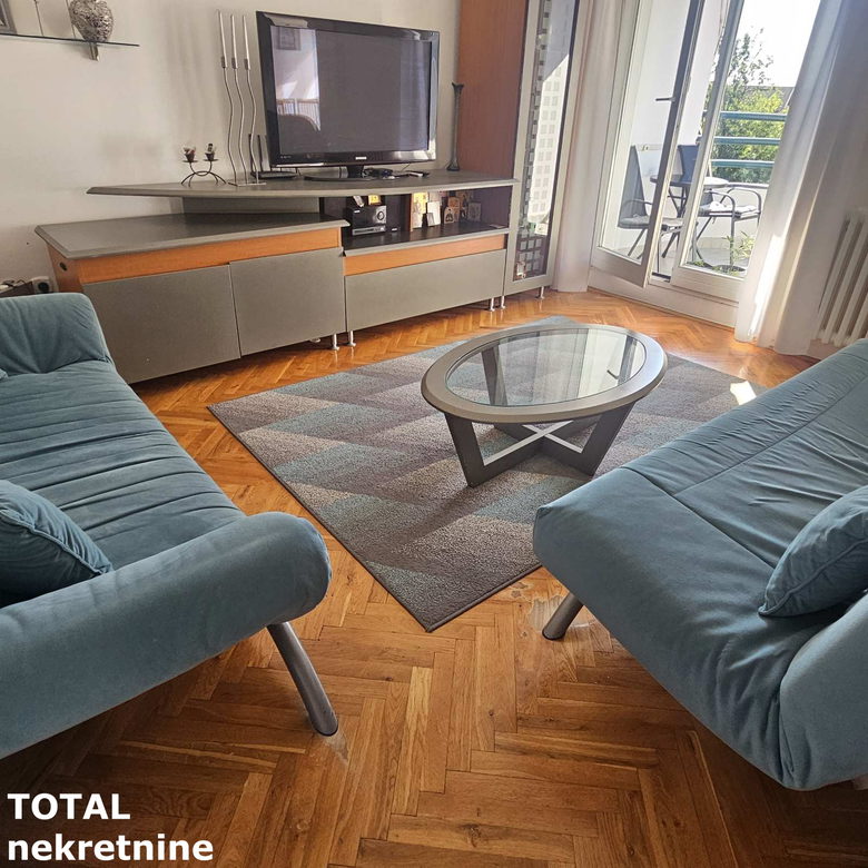 Stan Prodaja Novi Sad  49 m2