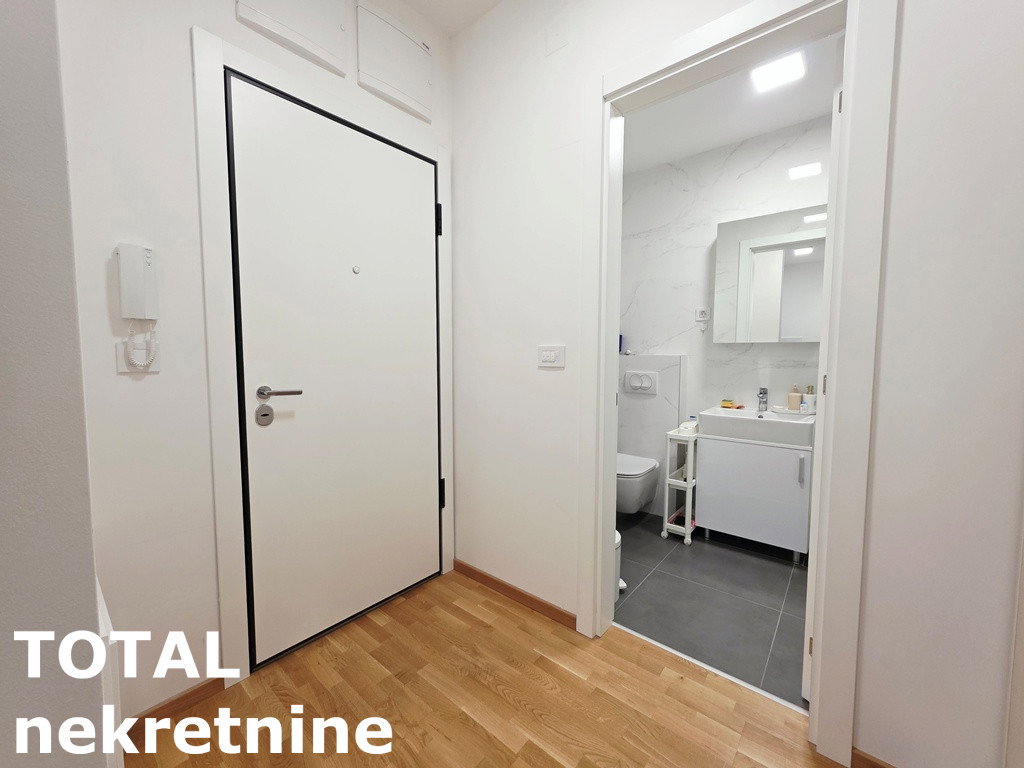 Stan Prodaja Novi Sad  41 m2