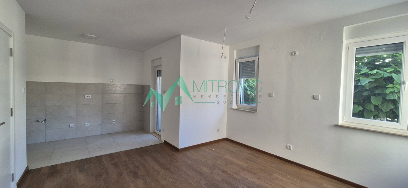 Stan Prodaja Novi Sad  50 m2