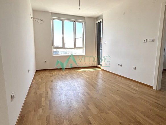 Stan Prodaja Novi Sad  42 m2