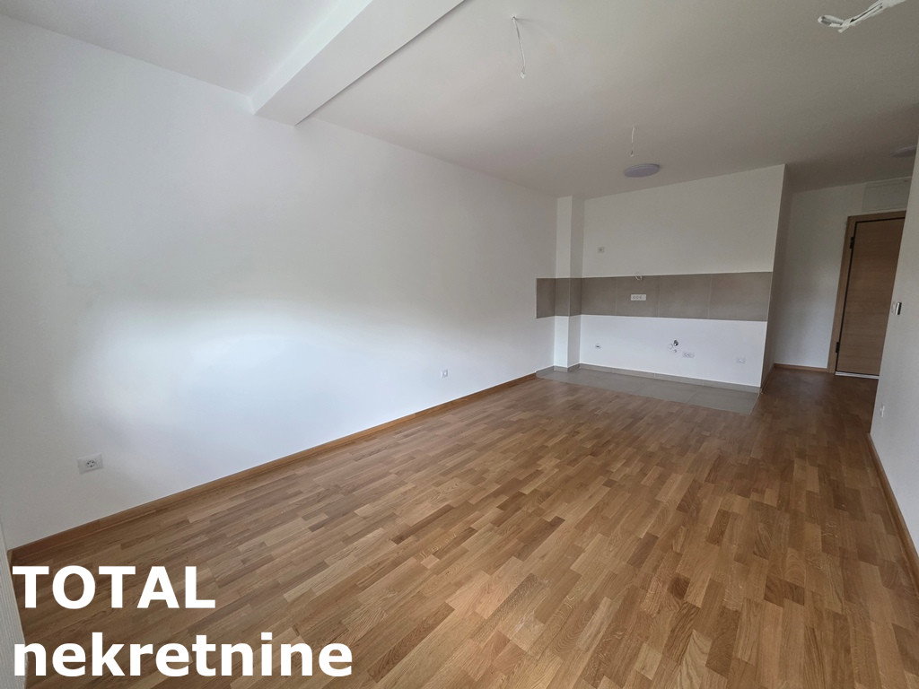 Stan Prodaja Novi Sad  43 m2