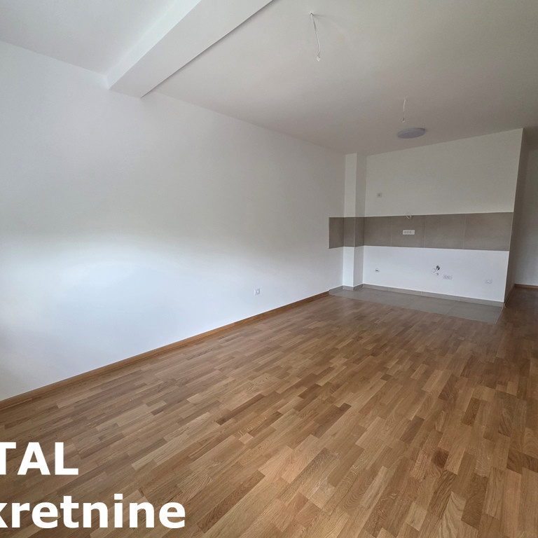 Stan Prodaja Novi Sad  43 m2