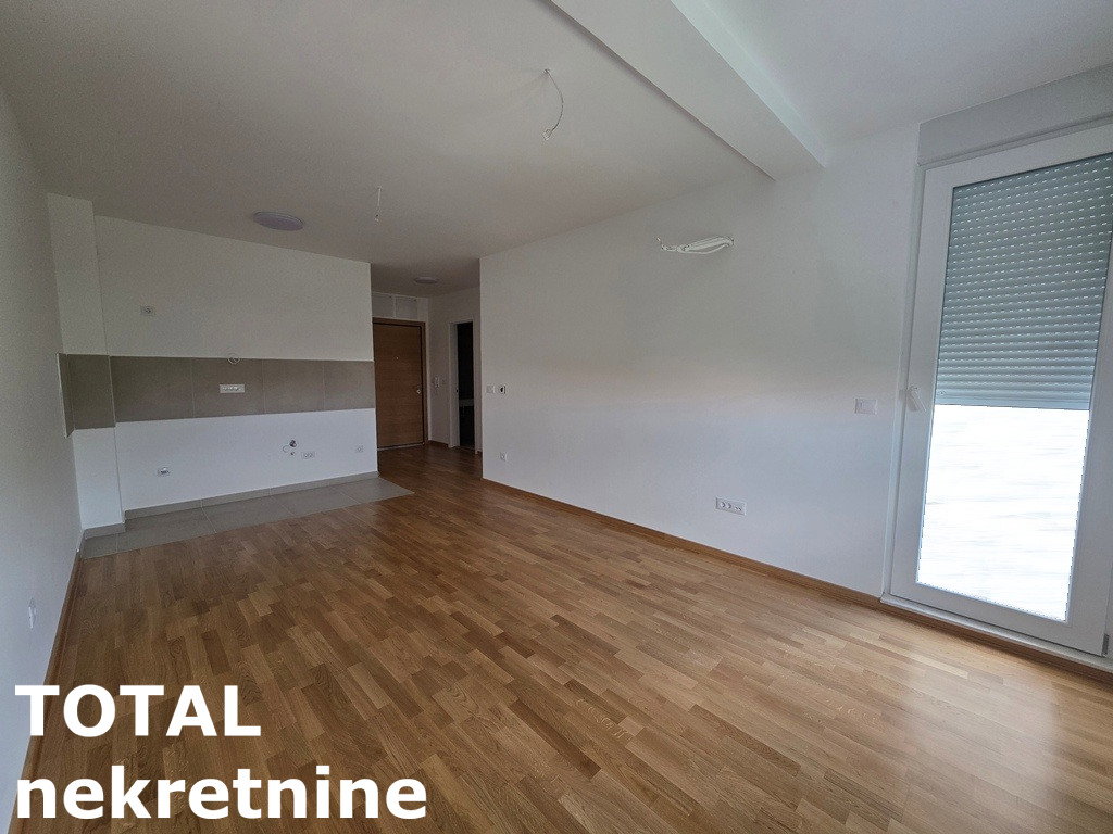 Stan Prodaja Novi Sad  43 m2