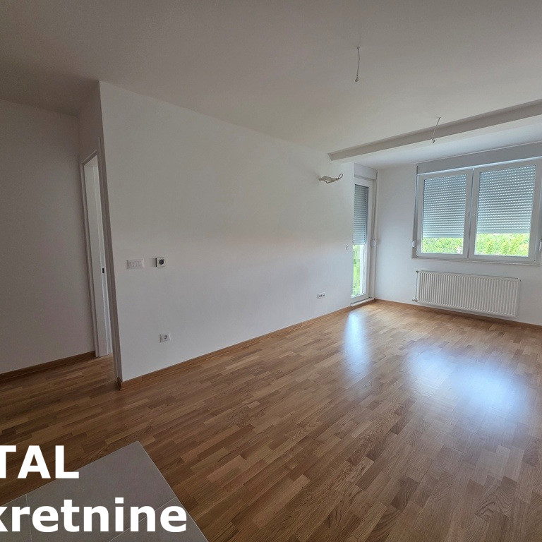 Stan Prodaja Novi Sad  43 m2