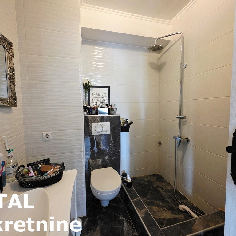 Dvosoban stan na prodaju, Železnička Stanica, Novi Sad, 56m², 153.000 €