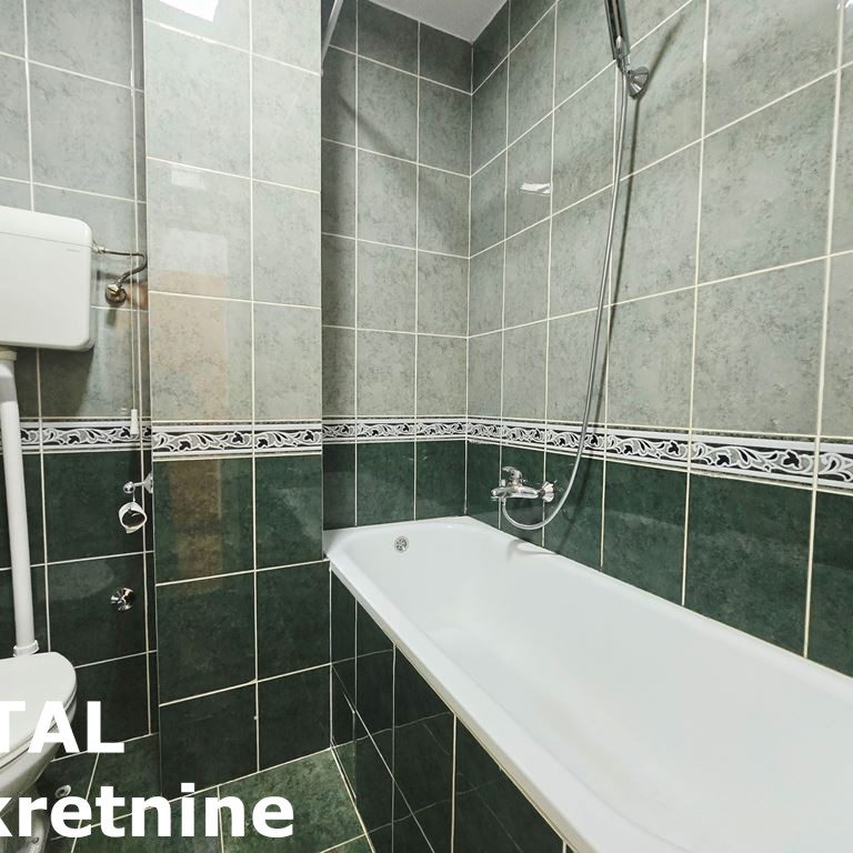 Stan Prodaja Novi Sad  40 m2