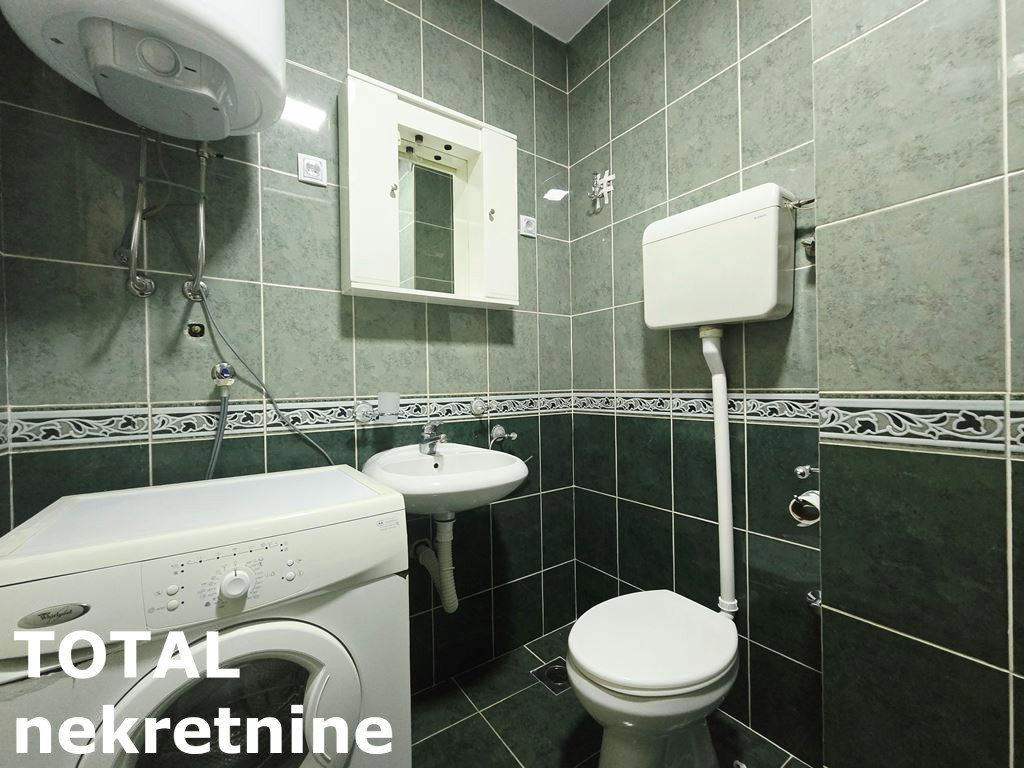 Stan Prodaja Novi Sad  40 m2