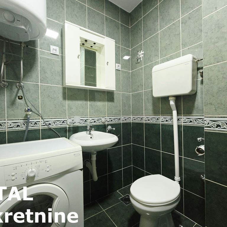 Stan Prodaja Novi Sad  40 m2