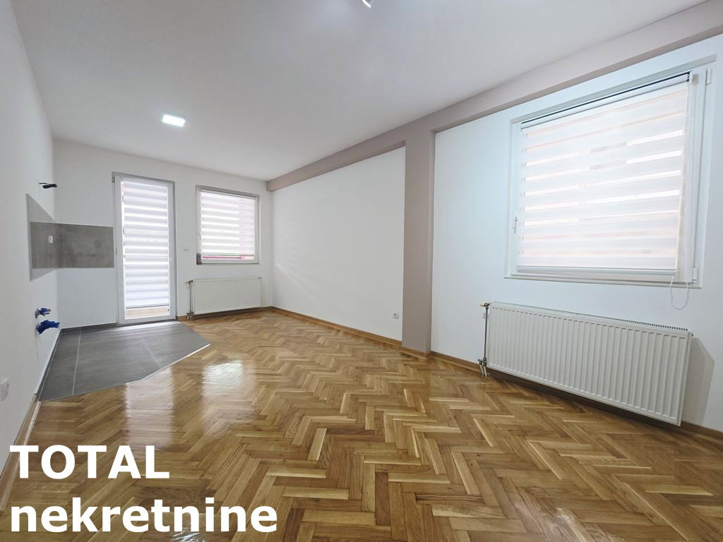 Stan Prodaja Novi Sad  40 m2