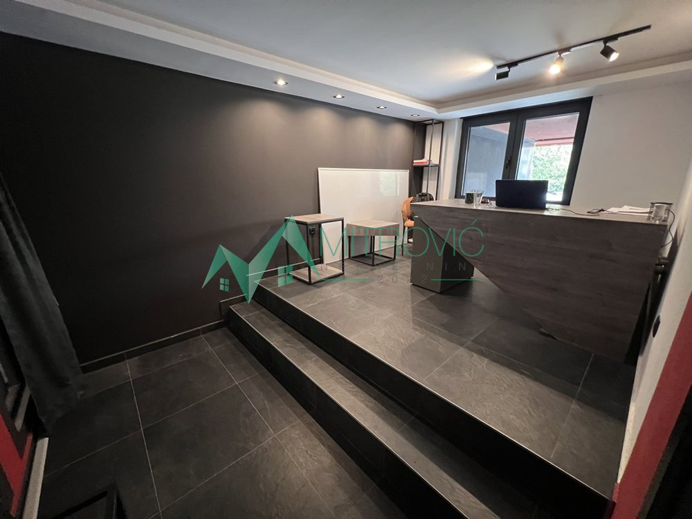 Stan Prodaja Novi Sad  74 m2