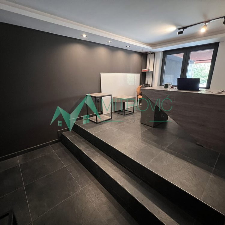 Stan Prodaja Novi Sad  74 m2