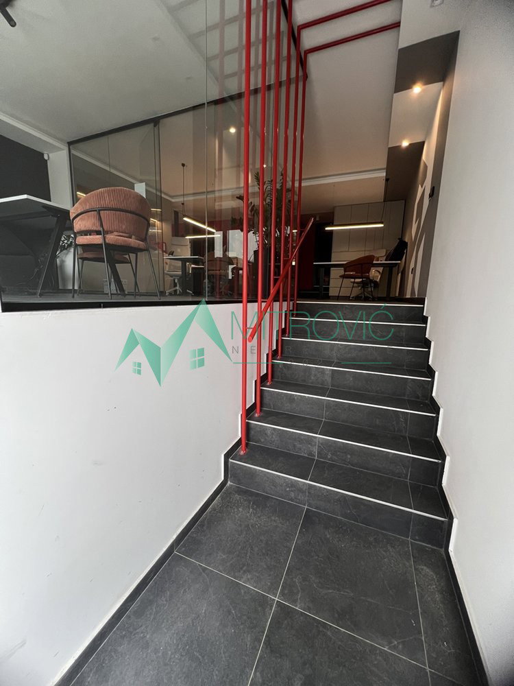 Dvosoban stan na prodaju, Sajmište, Novi Sad, 74m², 190.550 €