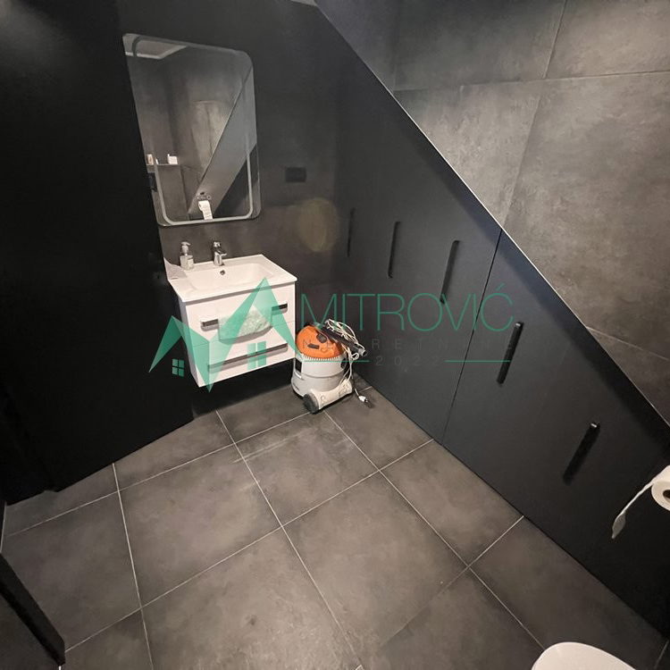 Dvosoban stan na prodaju, Sajmište, Novi Sad, 74m², 190.550 €