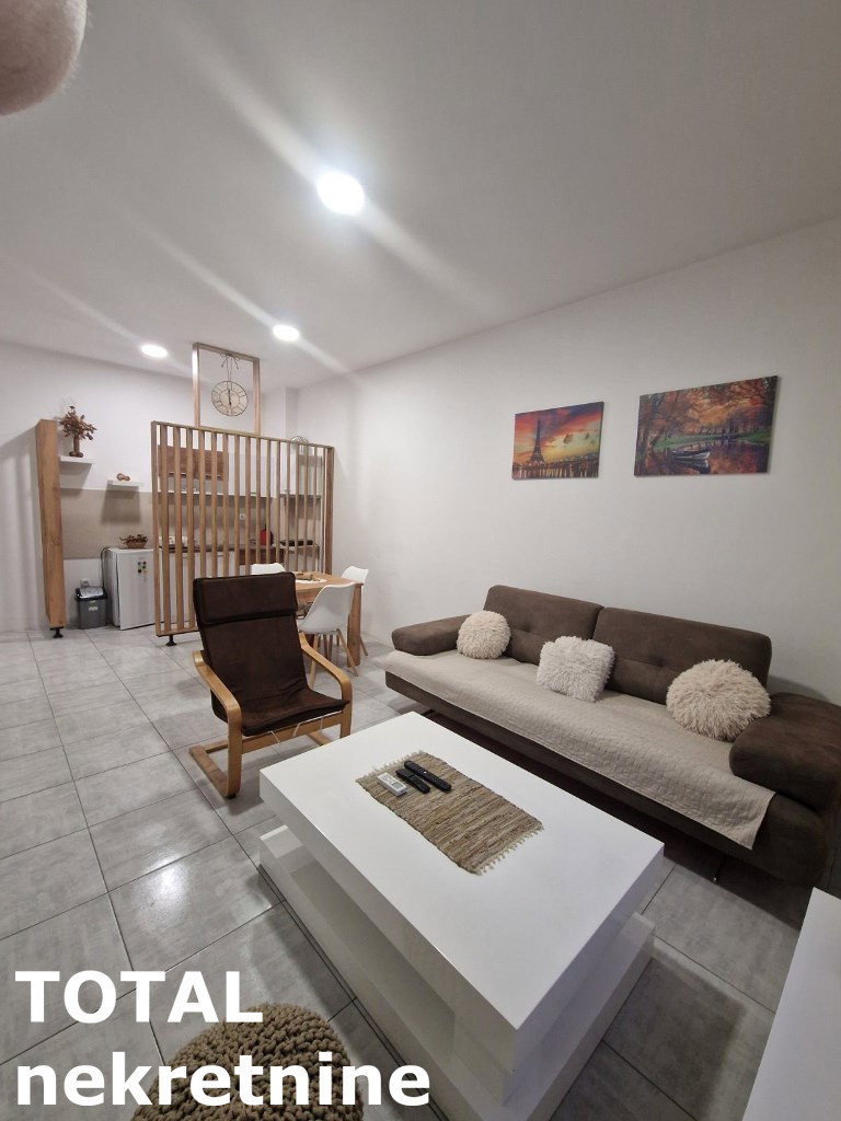 Stan Prodaja Novi Sad  41 m2