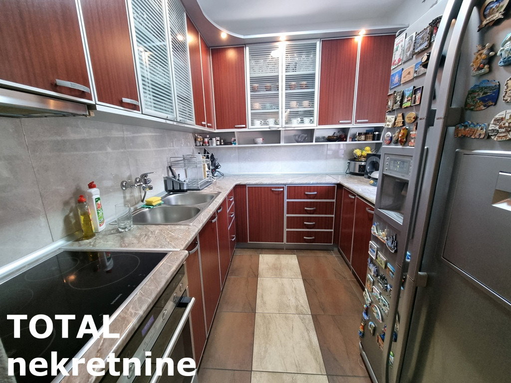 Stan Prodaja Novi Sad Stan Prodaja Novi Sad 77 m2