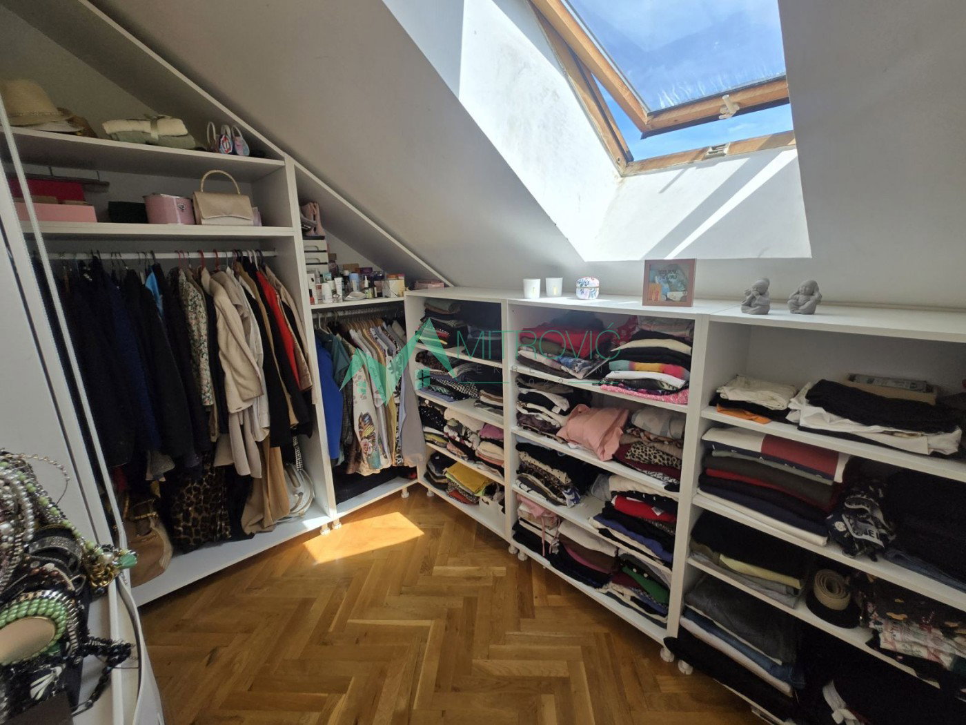 Stan Prodaja Novi Sad  72 m2