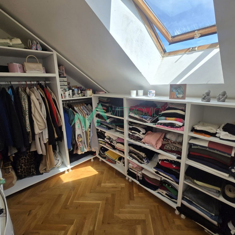 Stan Prodaja Novi Sad  72 m2