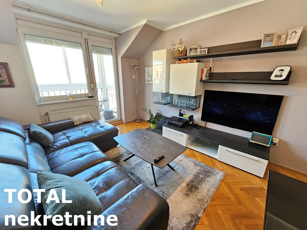 Stan Prodaja Novi Sad  80 m2