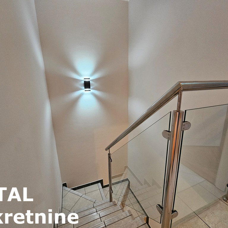 Troiposoban stan na prodaju, Grbavica, Novi Sad, 80m², 200.000 €