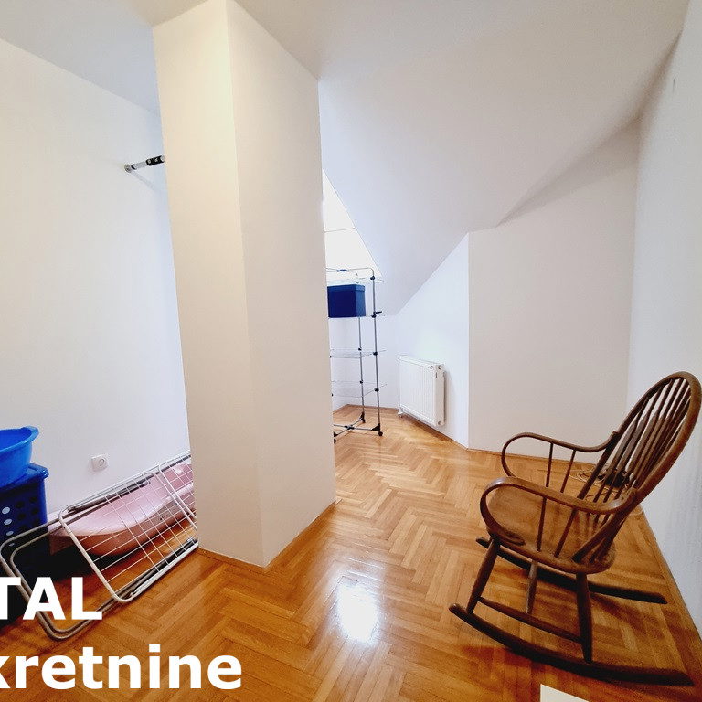 Troiposoban stan na prodaju, Socijalno, Novi Sad, 80m², 236.900 €