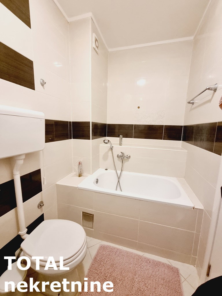 Troiposoban stan na prodaju, Socijalno, Novi Sad, 80m², 236.900 €