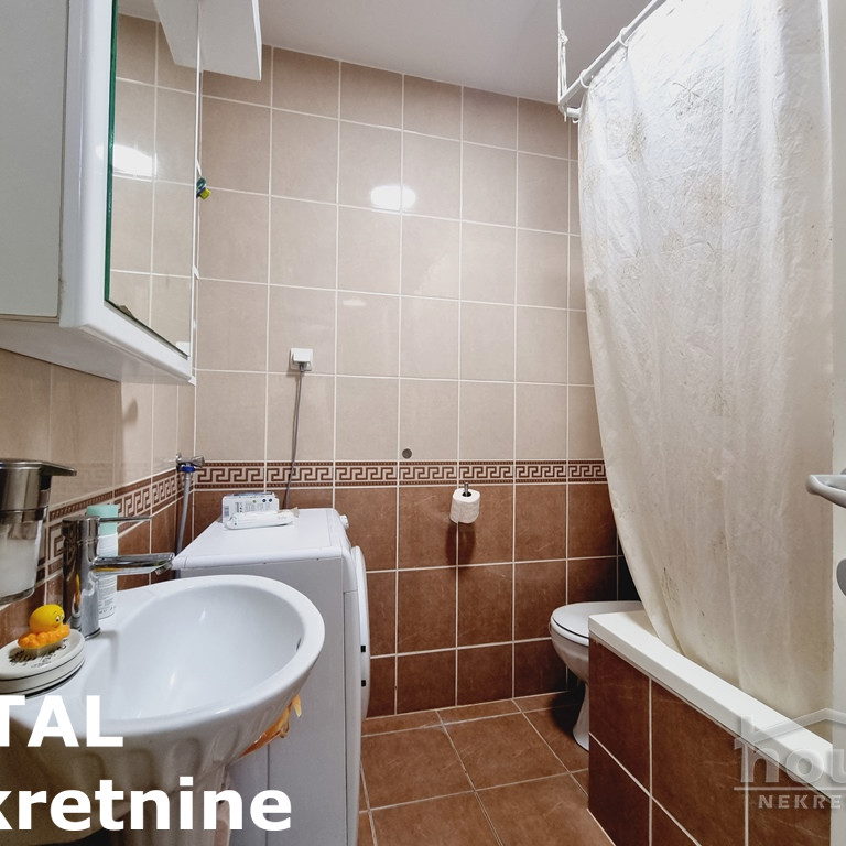 Troiposoban stan na prodaju, Nova Detelinara, Novi Sad, 80m², 160.000 €