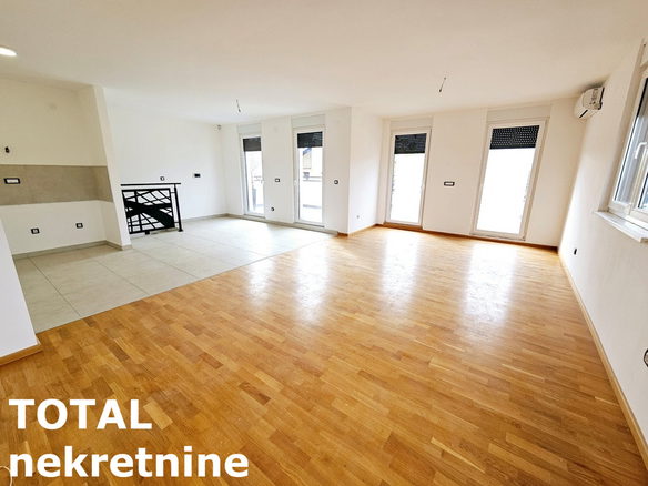 Stan Prodaja Novi Sad  124 m2
