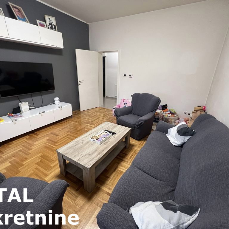 Stan Prodaja Novi Sad  87 m2