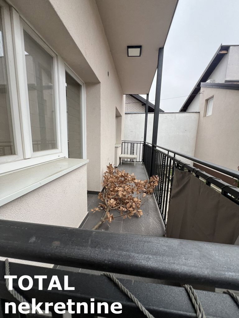 Trosoban stan na prodaju, Veternik, Novi Sad, 87m², 170.000 €