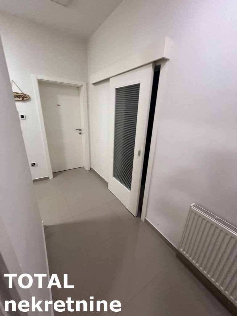 Stan Prodaja Novi Sad  87 m2